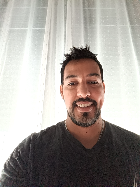 Guillermo-J015173707